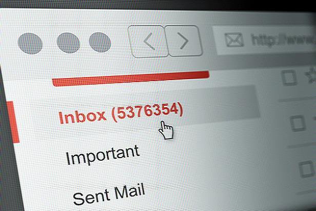 Web push messages don't compete for attention